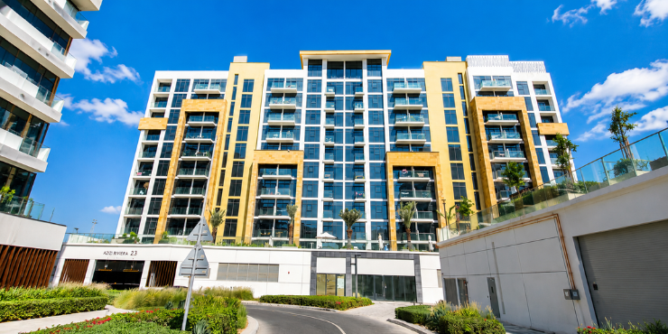 Azizi Riviera 23