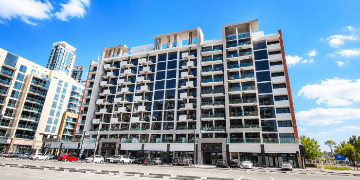 Azizi Riviera 36
