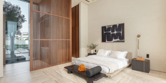 World-Class Beachfront Mansion on Jumeirah Bay Island 