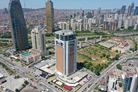 Flora Residence Apartments in Ataşehir, Istanbul