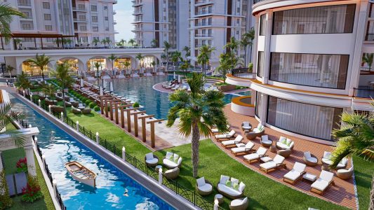 Venice Apartments in Long Beach, Iskele