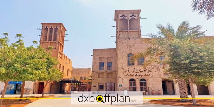Al Seef Street, Dubai: Blend of Tradition and Modernity
